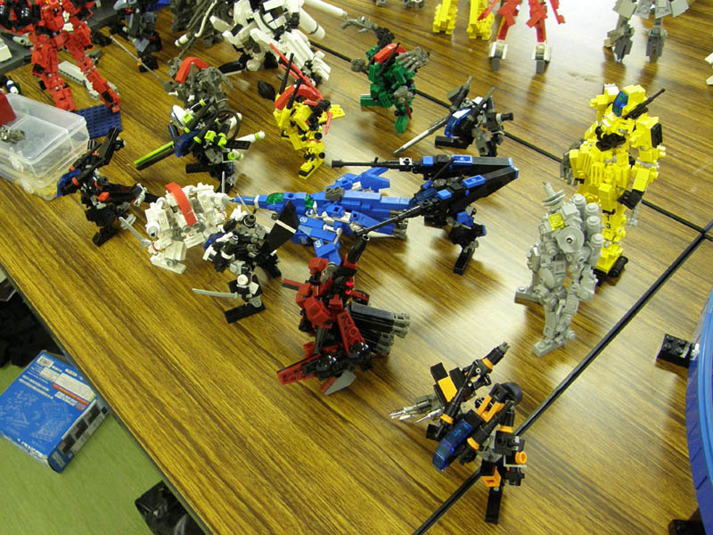 squieu_robo_07.jpg
