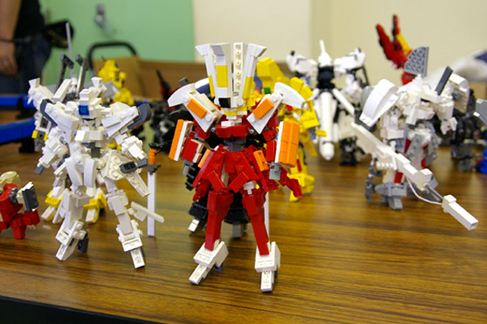 toshiya_robo_001.jpg