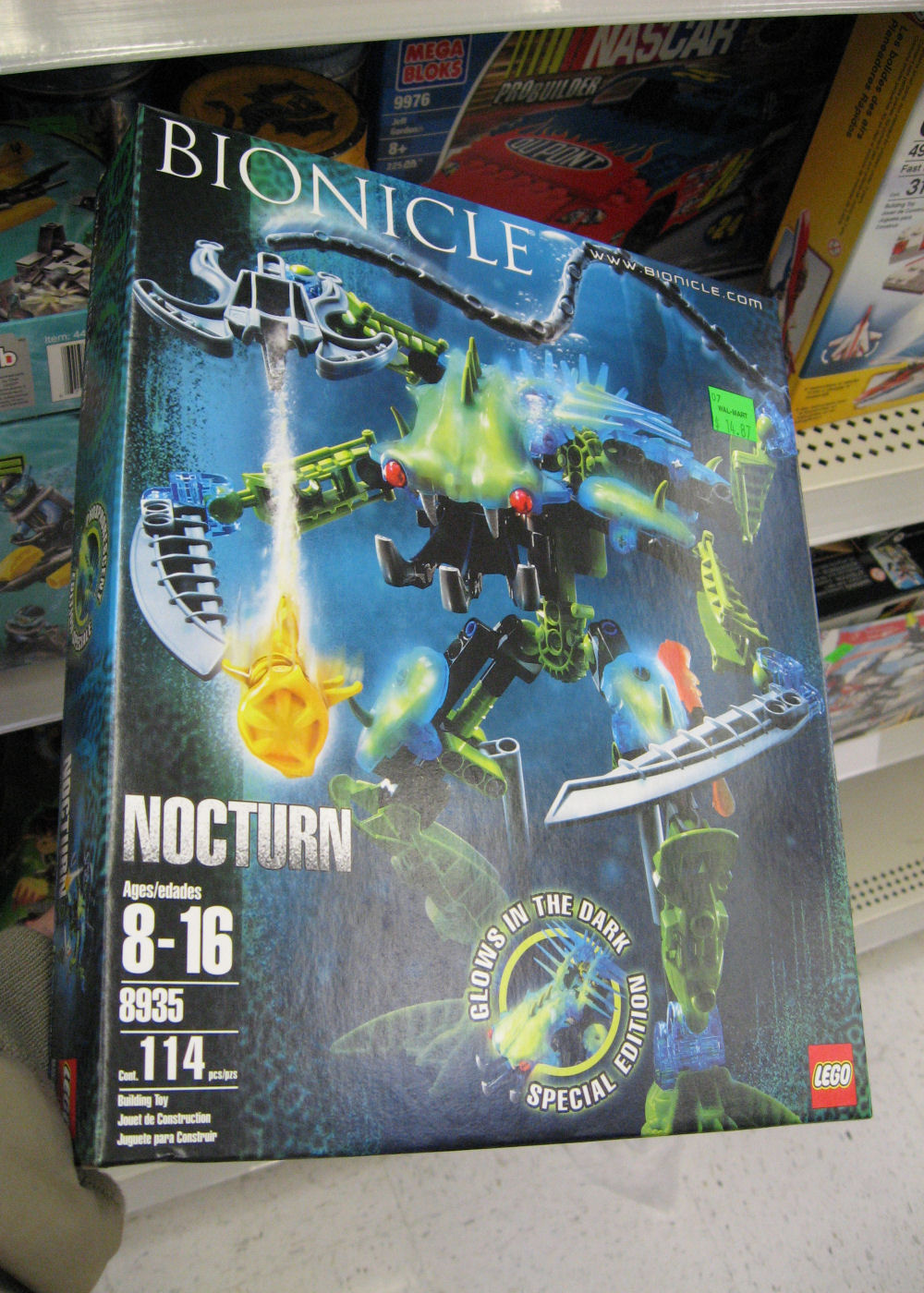 nocturn_sighting-box_closeup.jpg