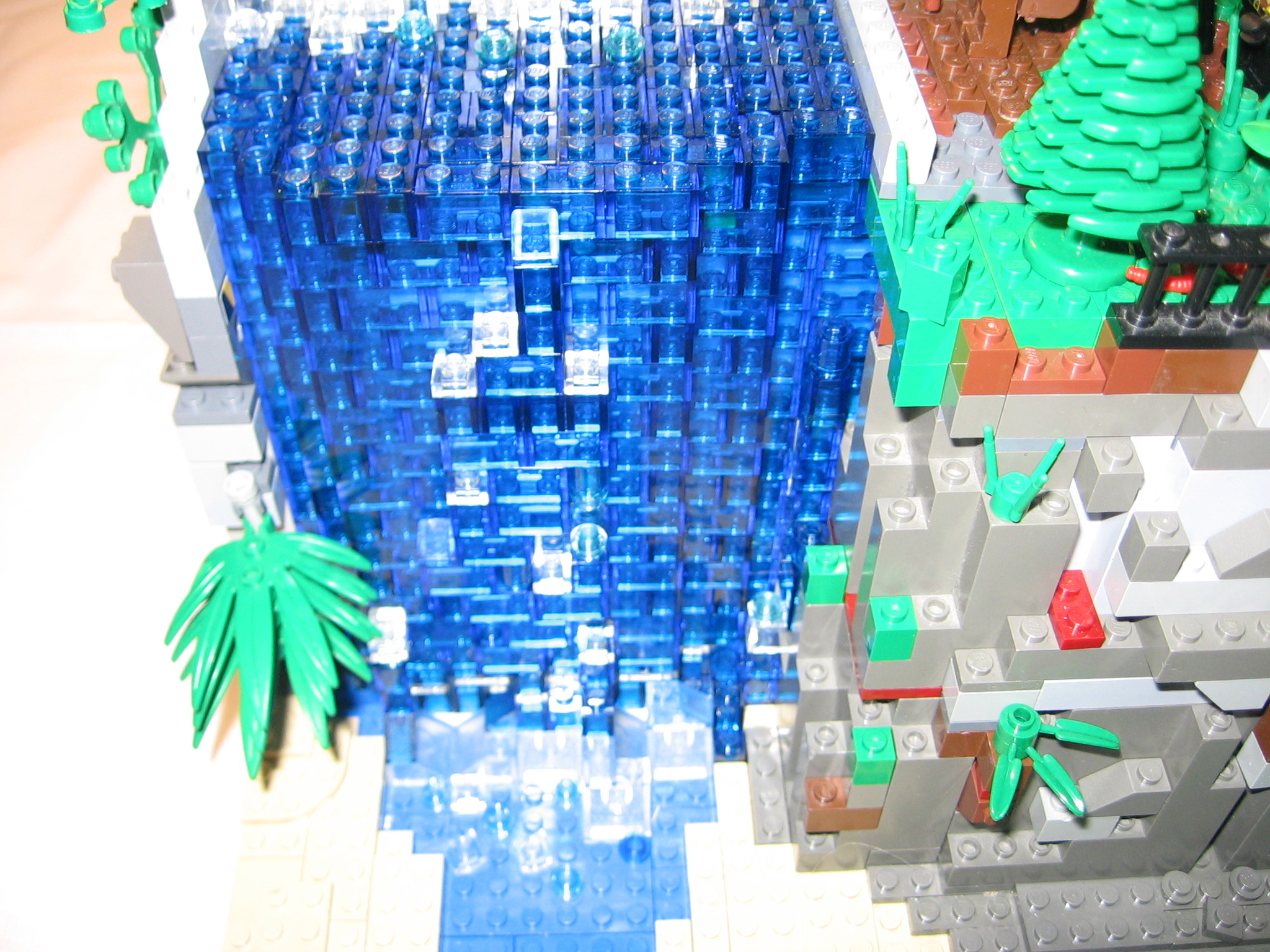 009waterfall.jpg