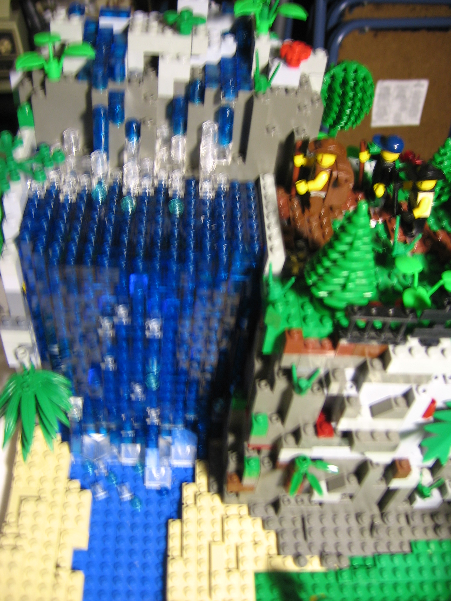 waterfall_2.jpg