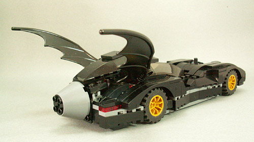 z82batmobile_b.jpg