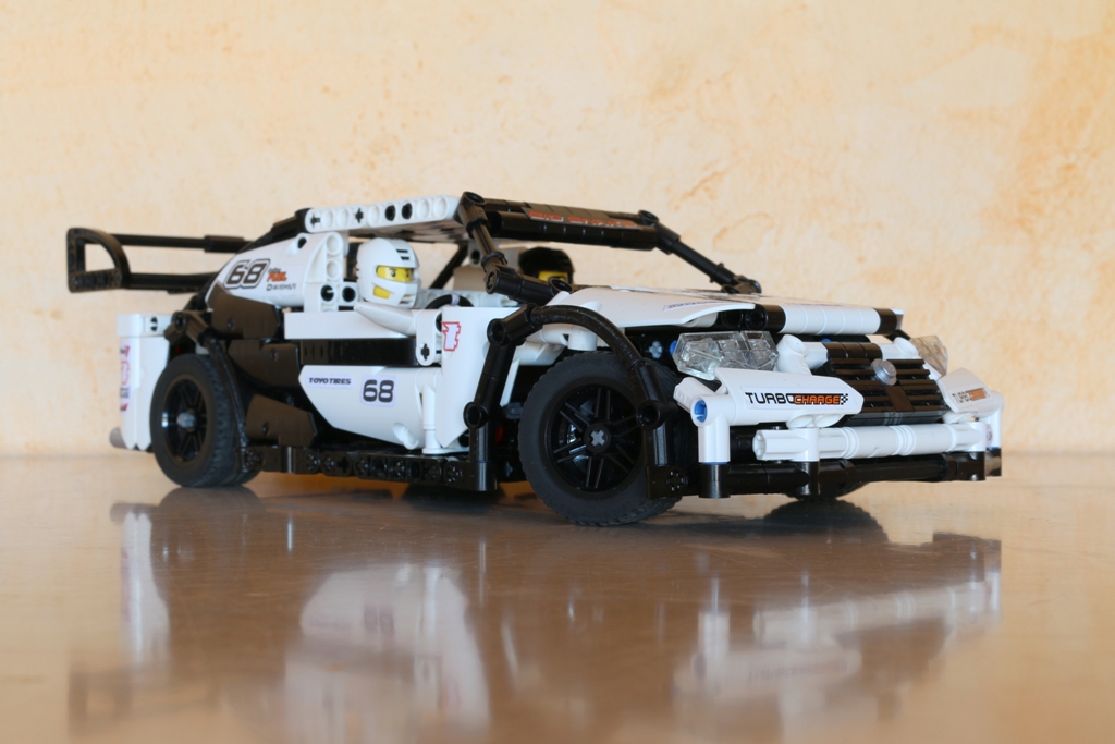 small1.jpg