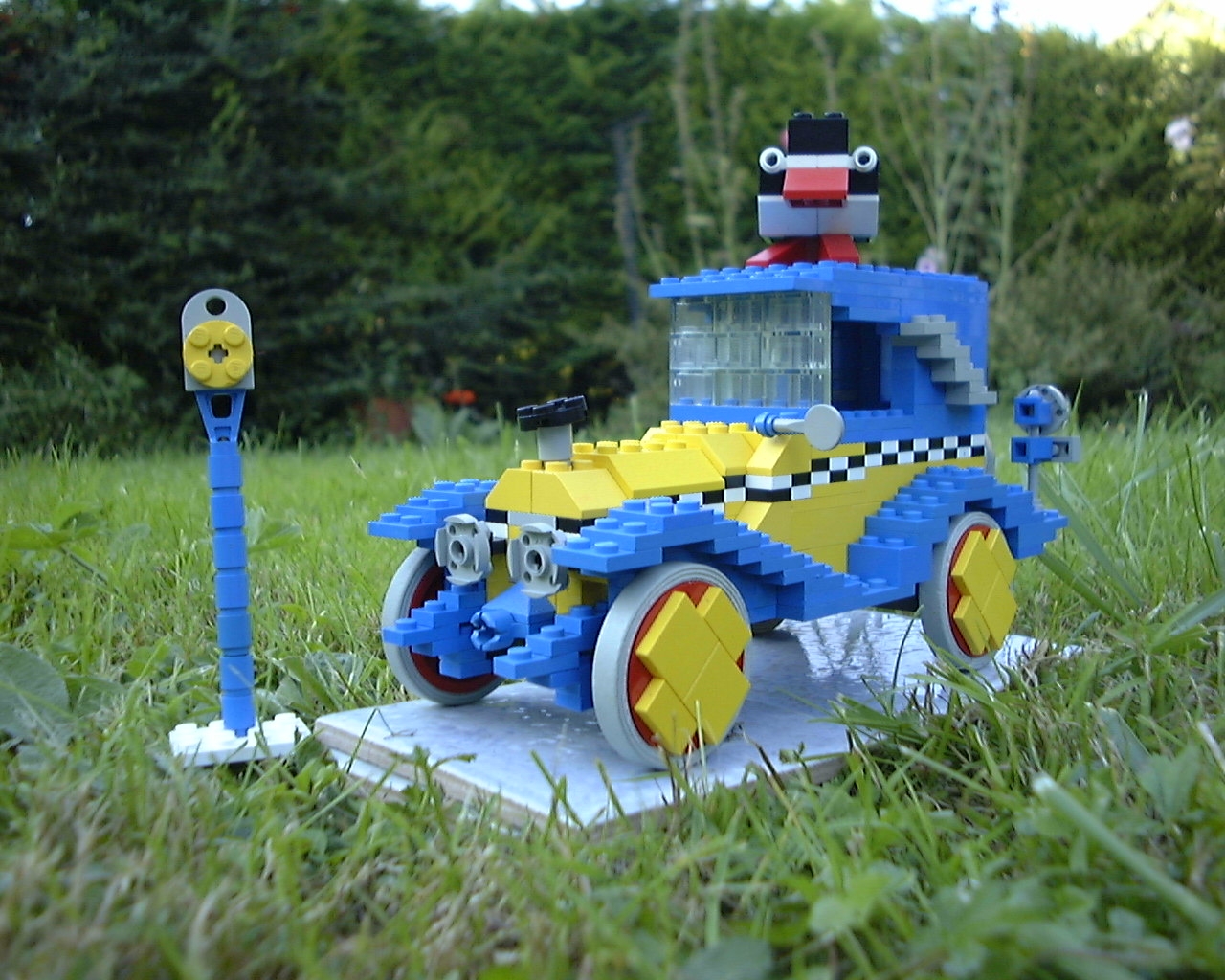 voiture_gaston_05.jpg