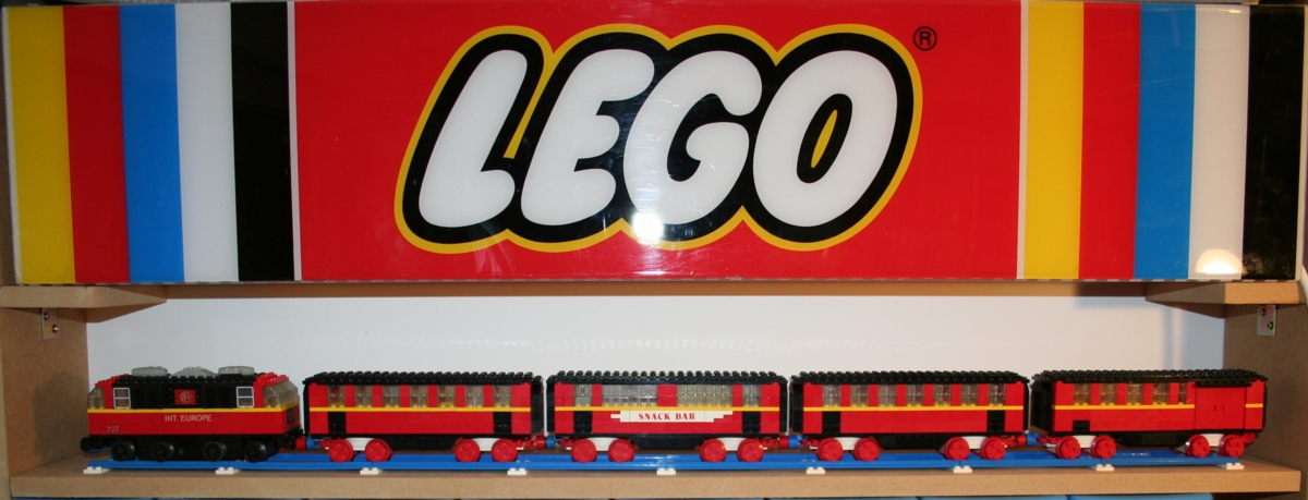 express01.jpg