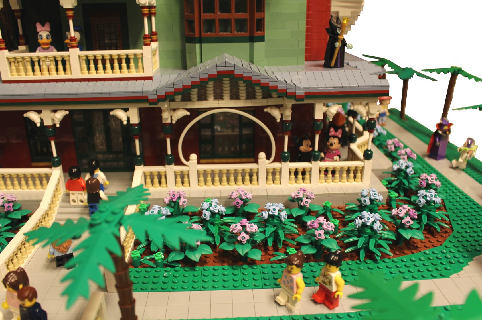 hong_kong_disney_palace_040.jpg