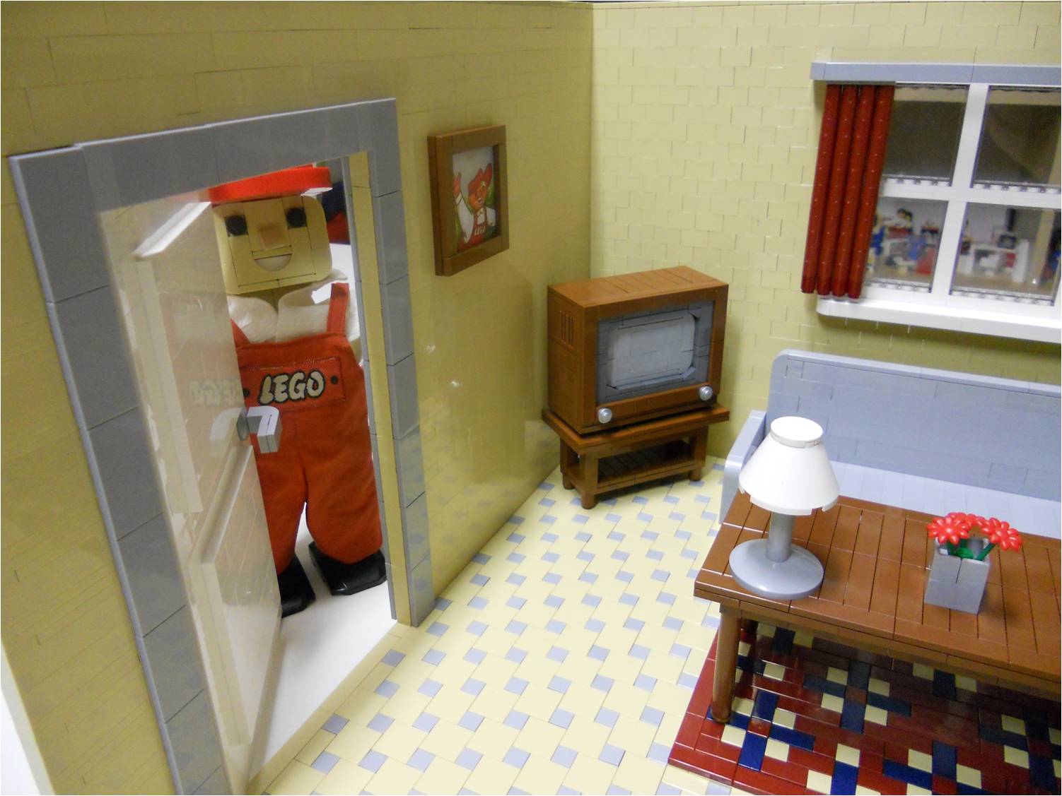 lego_mascot_home_015.jpg