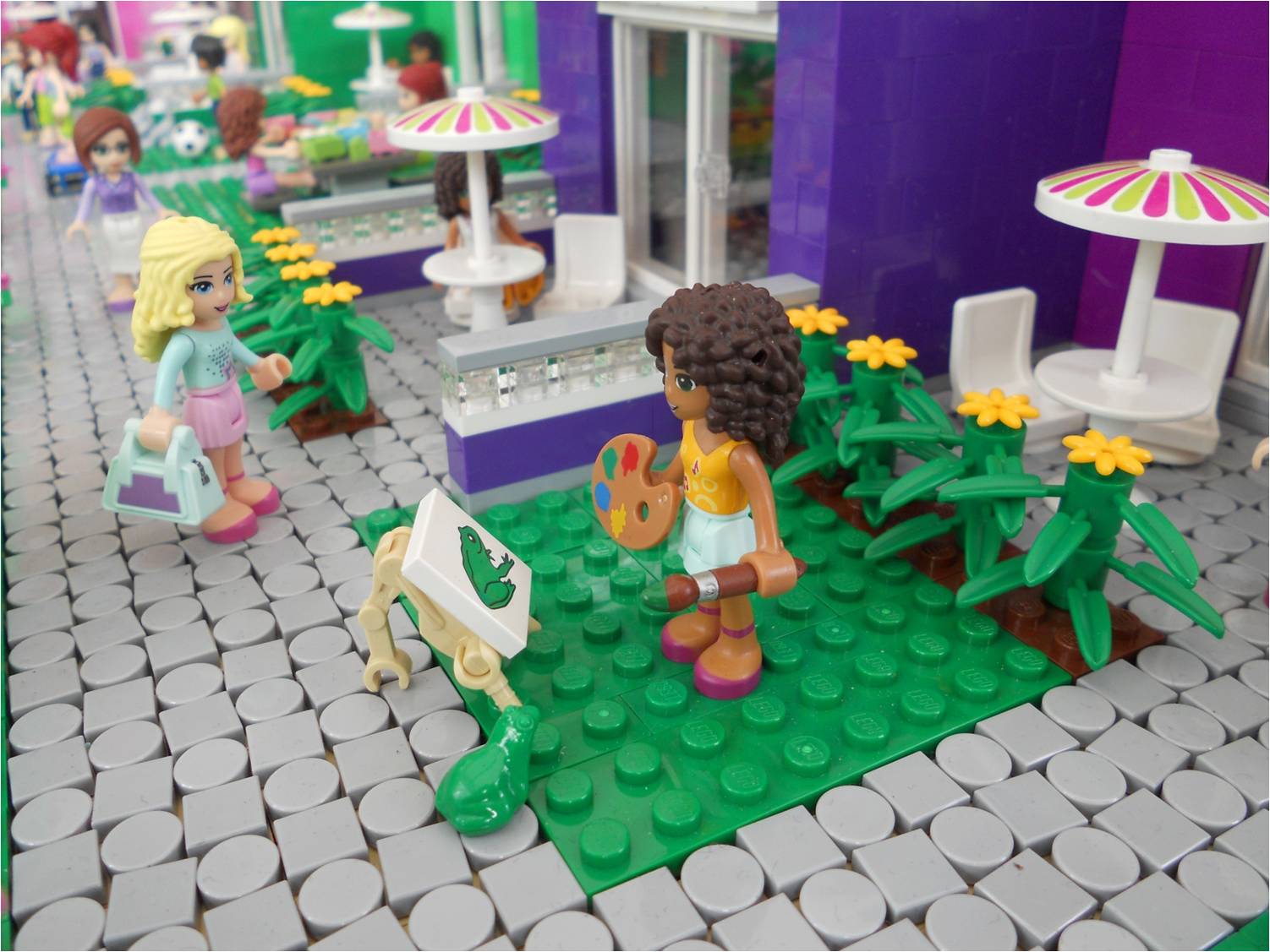 rainbow_holiday_center_200.jpg