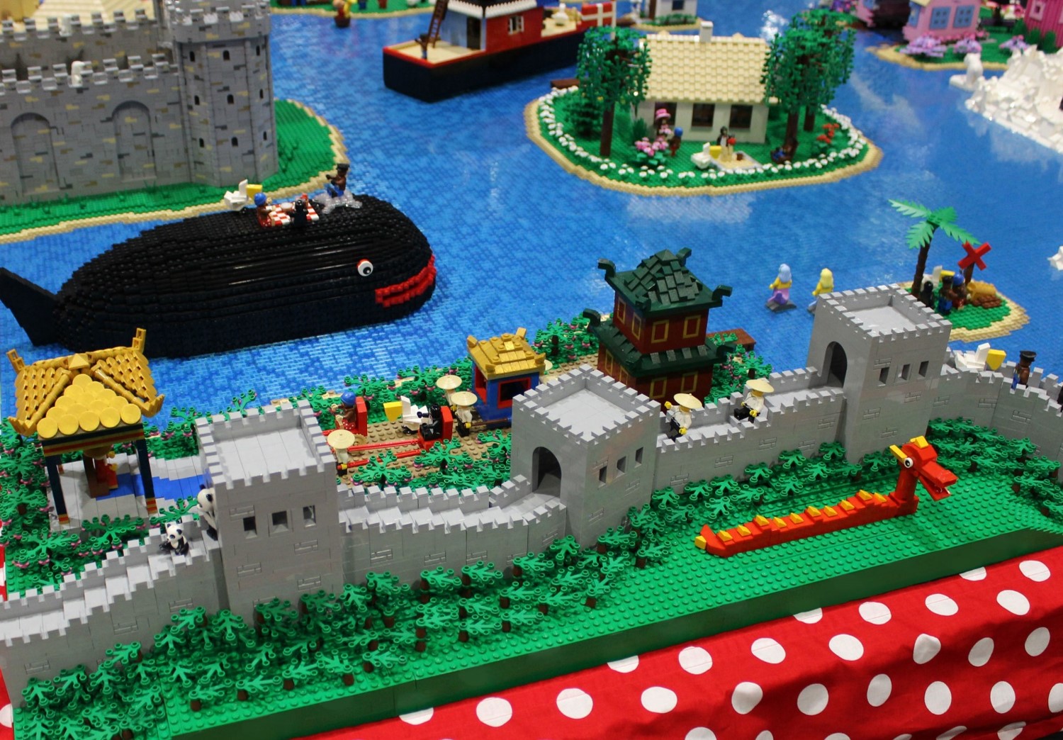 petzi_130.jpg