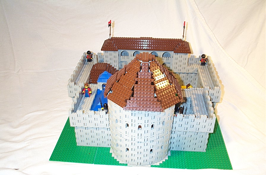 castle001.jpg