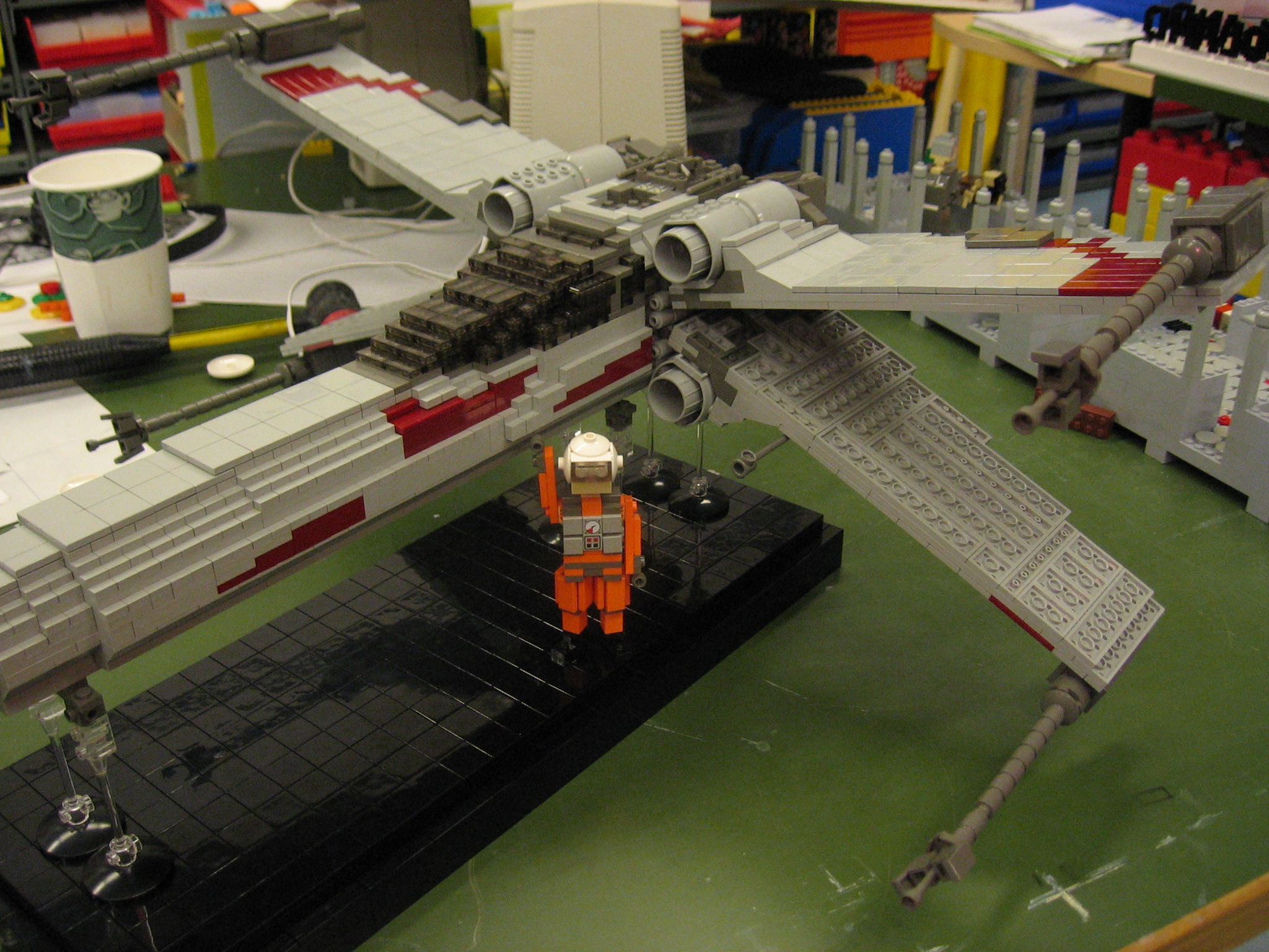 x_wing_2_001.jpg
