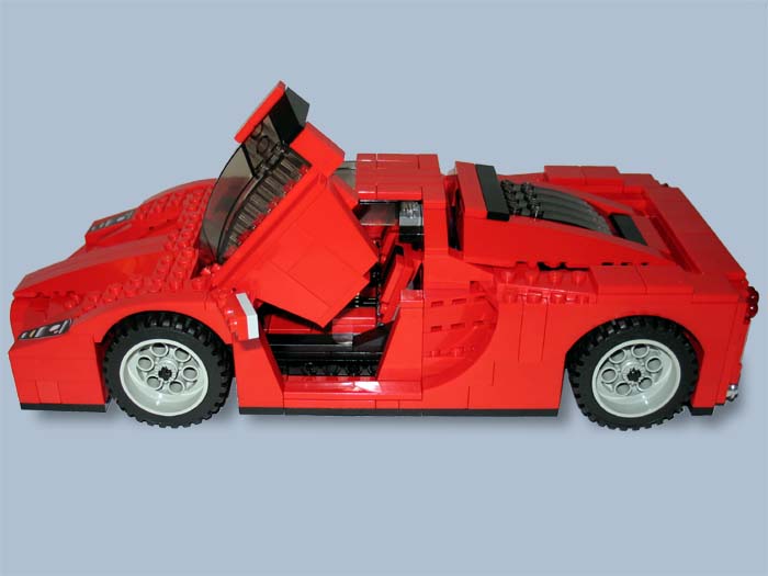 lego-modified-enzo-ferrari-1.jpg