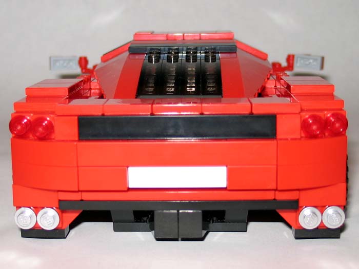 lego-modified-enzo-ferrari-6.jpg