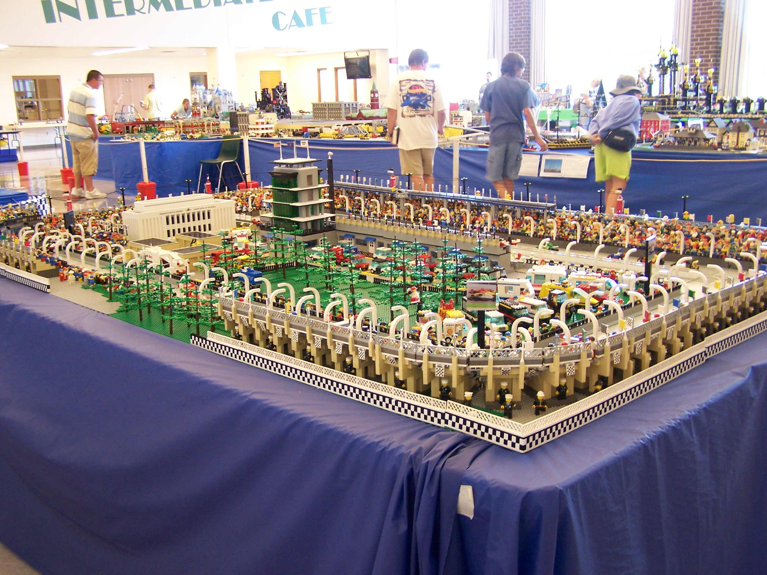 babr-2006-252.jpg