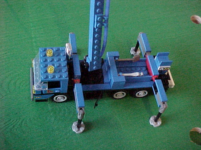bluetruck3.jpg