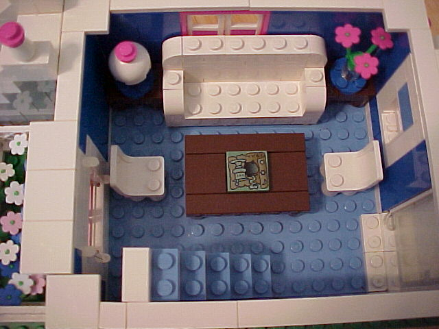 layout1.jpg