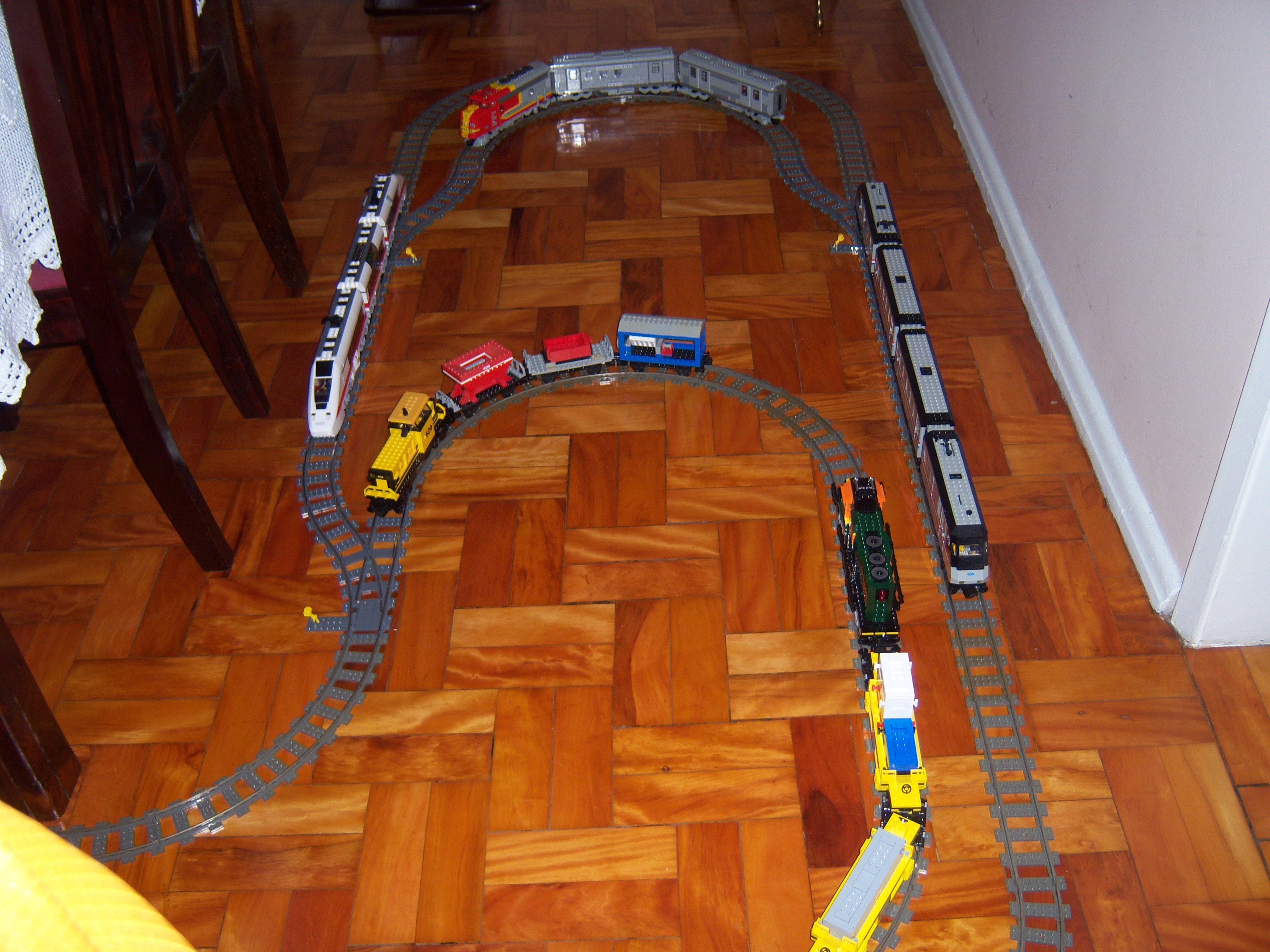 5_trains-2.jpg