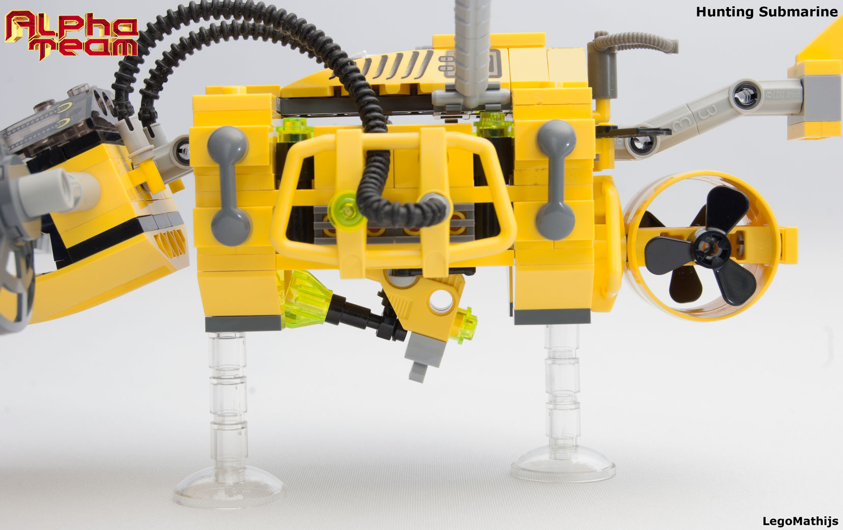 03_hunting_submarine.jpg