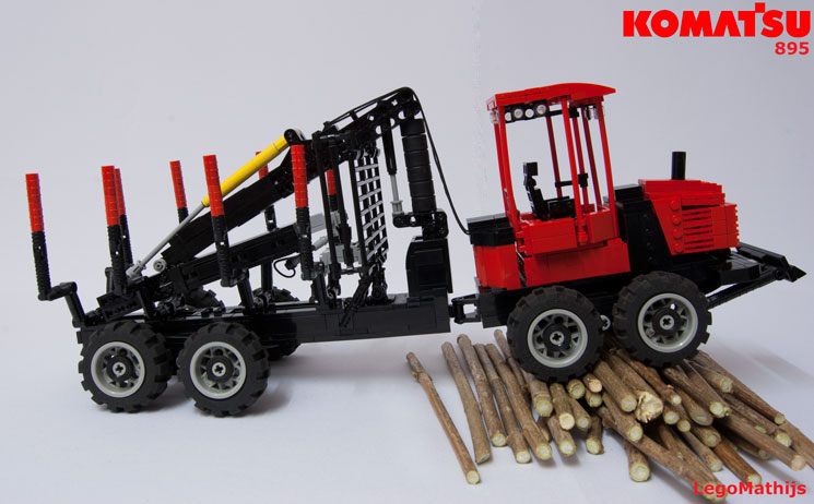 14_komatsu_895_climbing_obstacles.jpg