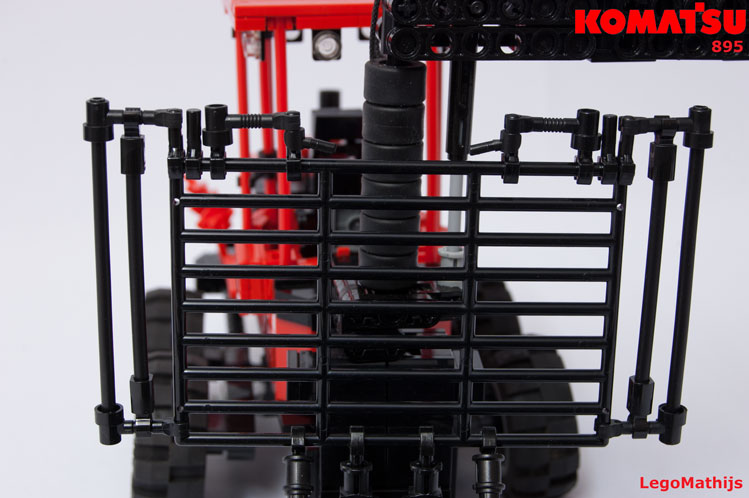 24_komatsu_895_adjustable_flexgate.jpg