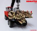 05_komatsu_895_transporting_trunks_adjusted_loadflex.jpg