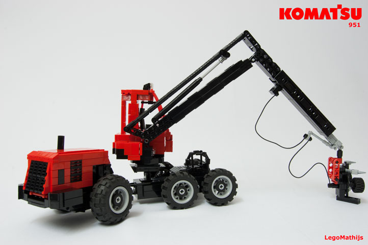 03_komatsu_951.jpg