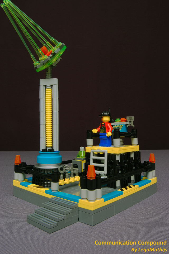 02_communication_compound.jpg