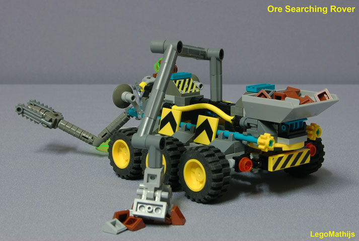 04_ore_searching_rover_backside_view.jpg
