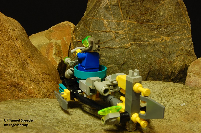 uf_tunnel_speeder_backside_3.jpg