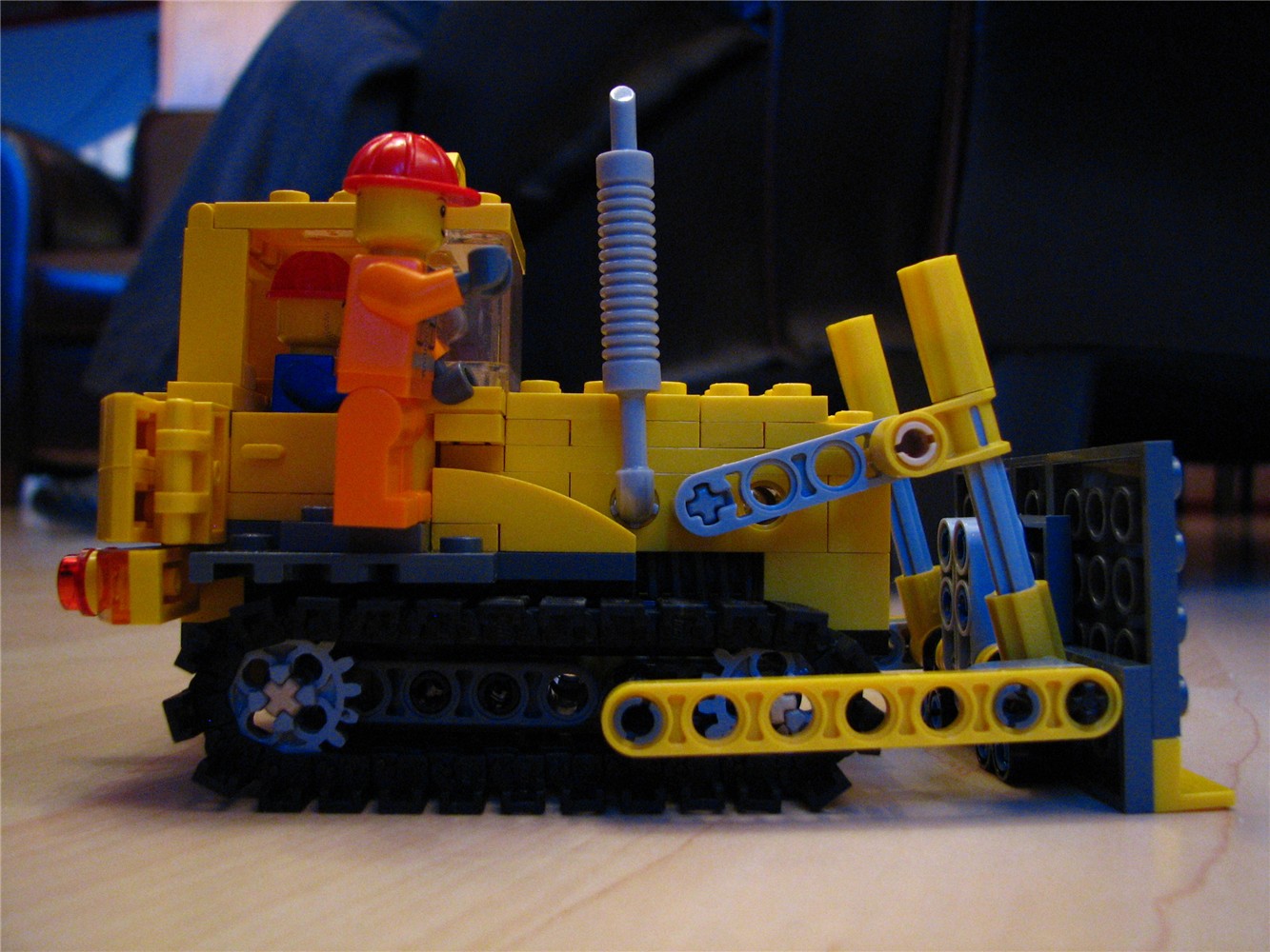 bulldozer4.jpg