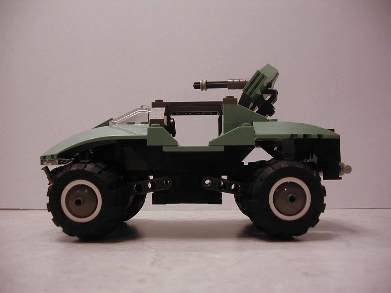 warthog02.jpg
