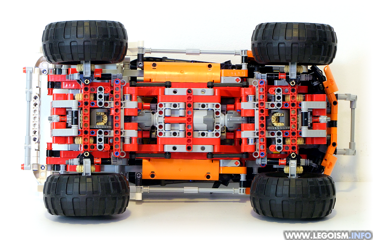 lego-9398-review-g-bottom.jpg