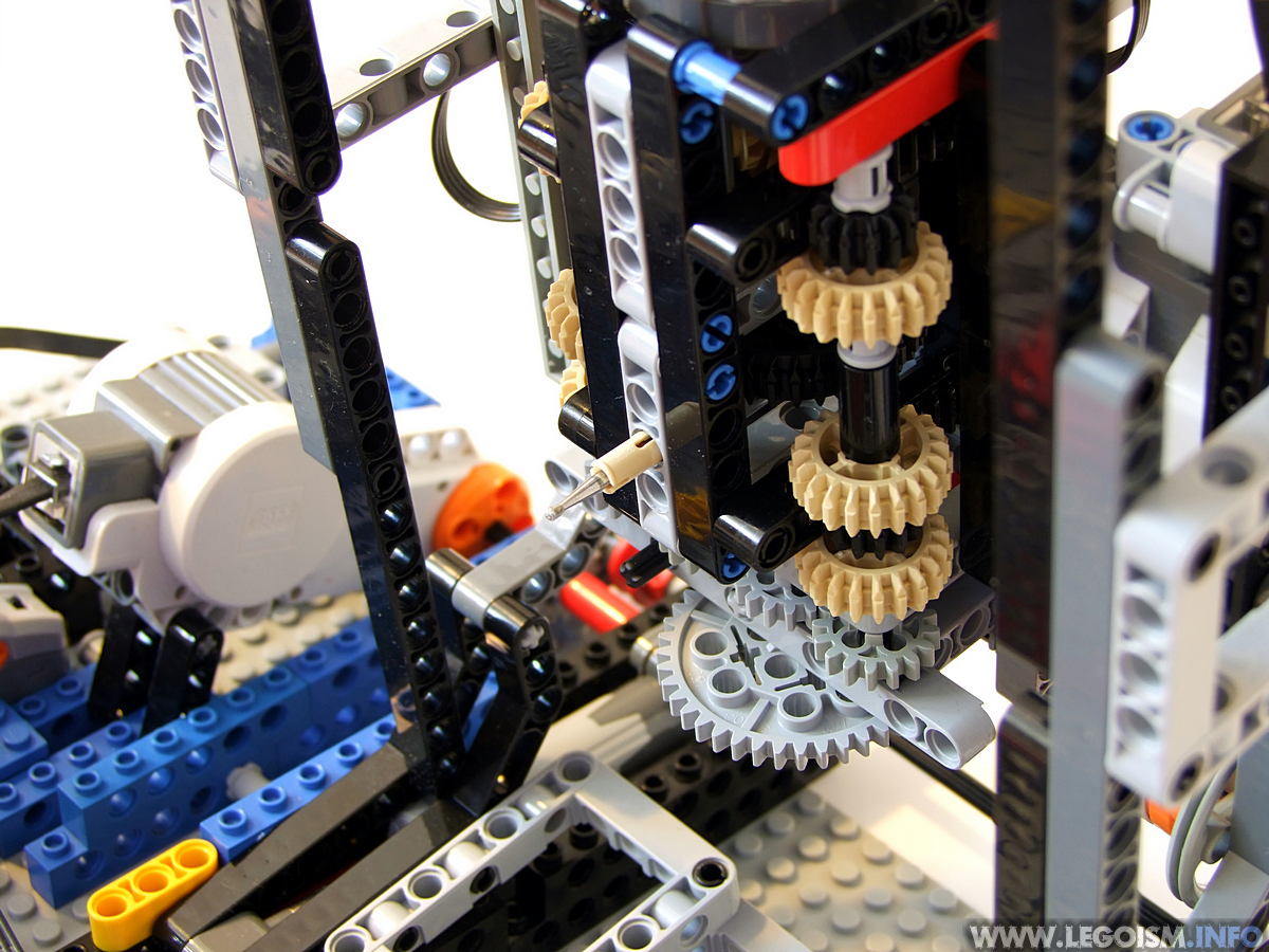 lego-nxt-engraver-drill.jpg