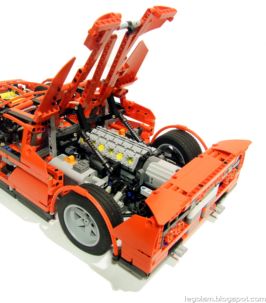 lego-technic_tgb-supercar_func-bonnet.jpg