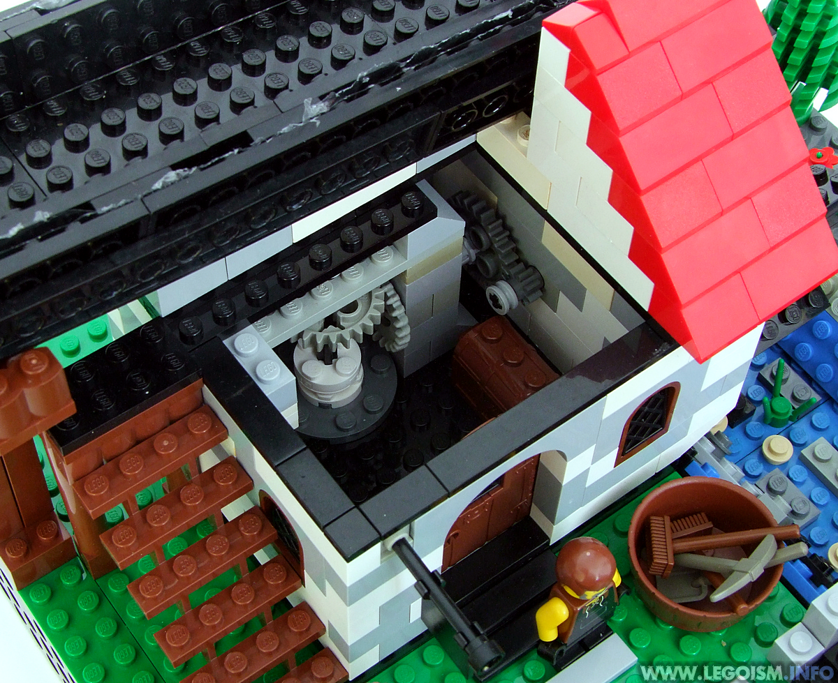 lego-watermill-innermech.jpg
