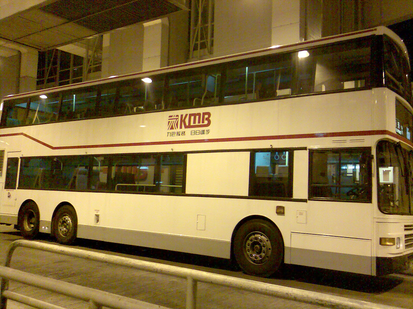 z004.jpg