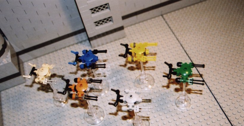 minatures1.jpg