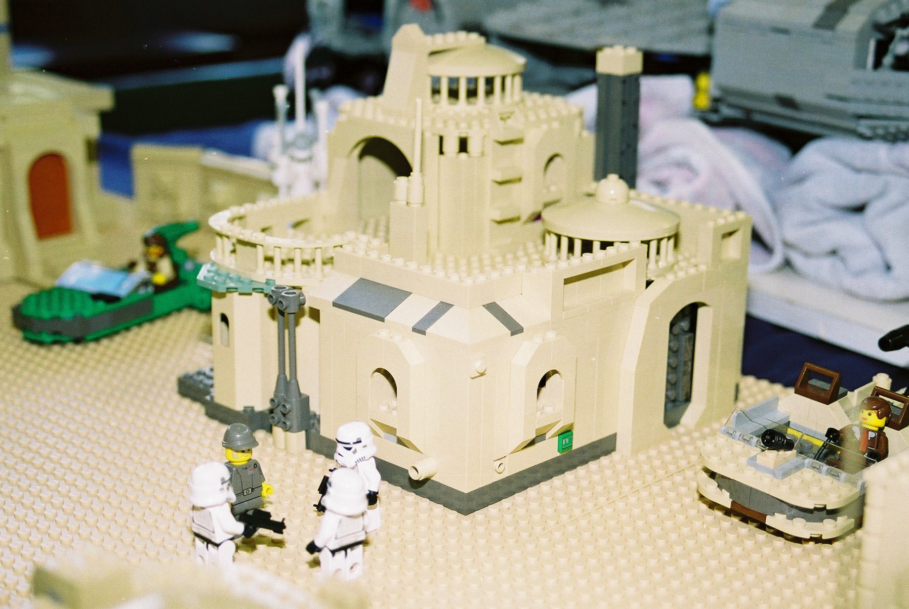 mos05.jpg