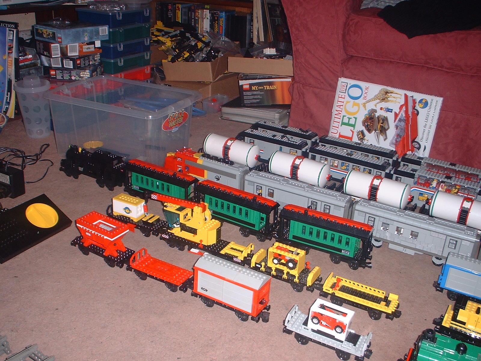 trains2.jpg