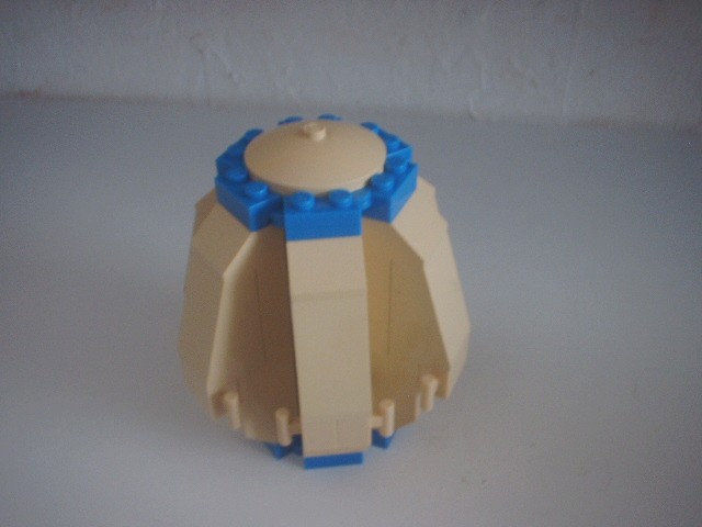 container09.jpg