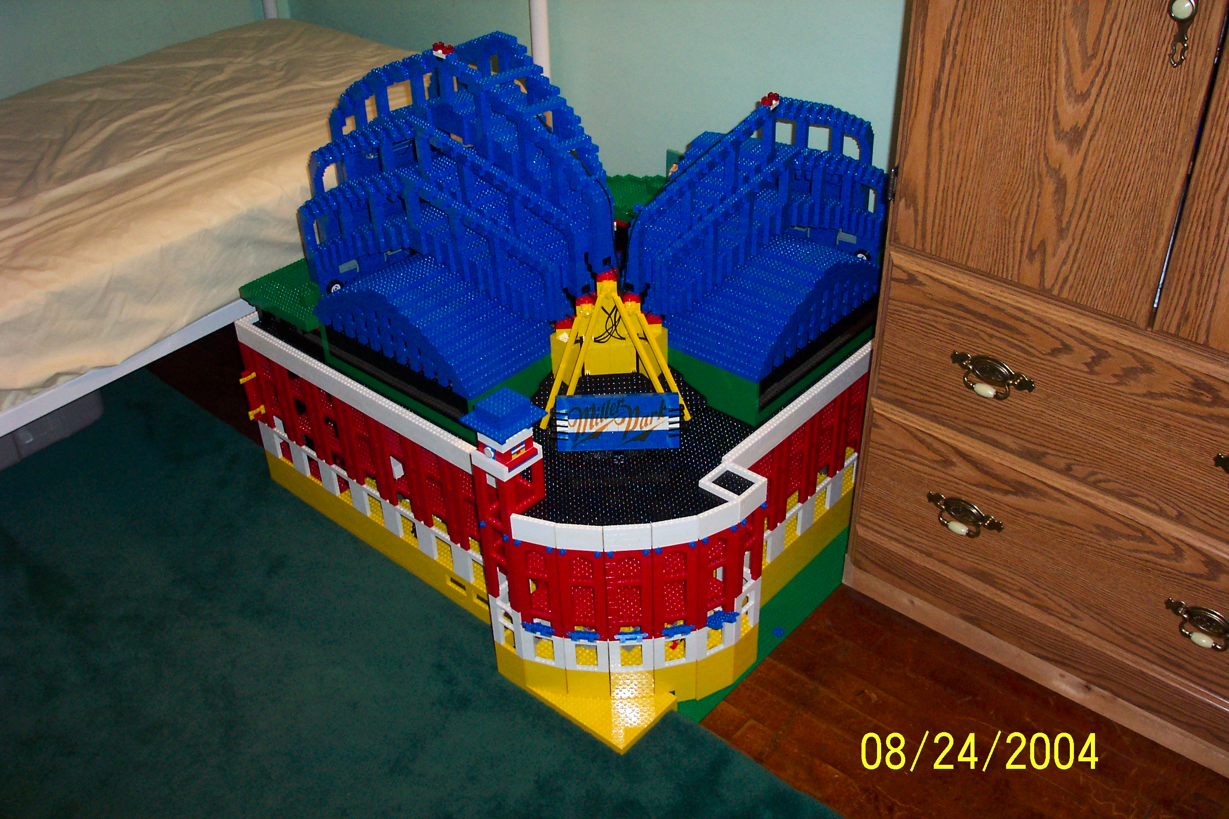 miller_park_2-001_open.jpg