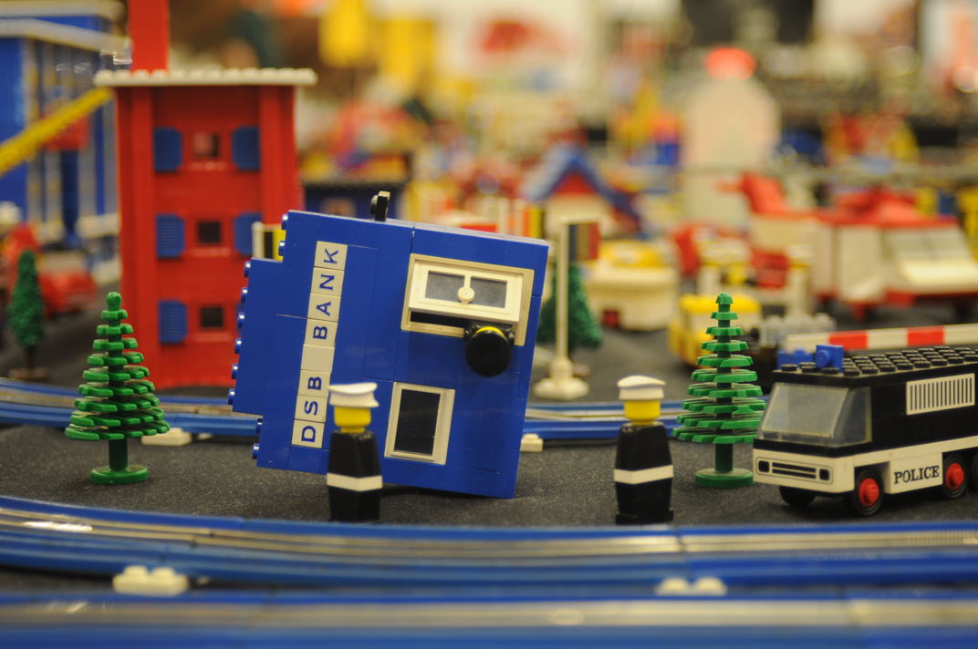 8651_dsb_bank.jpg