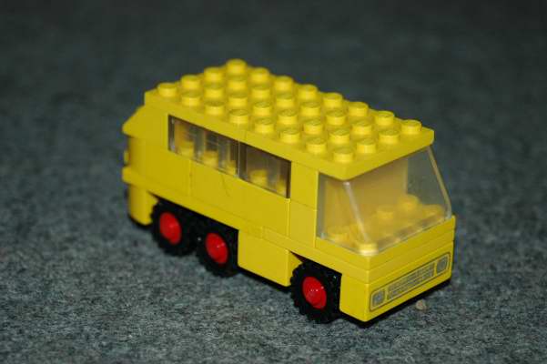 yellowvan01.jpg