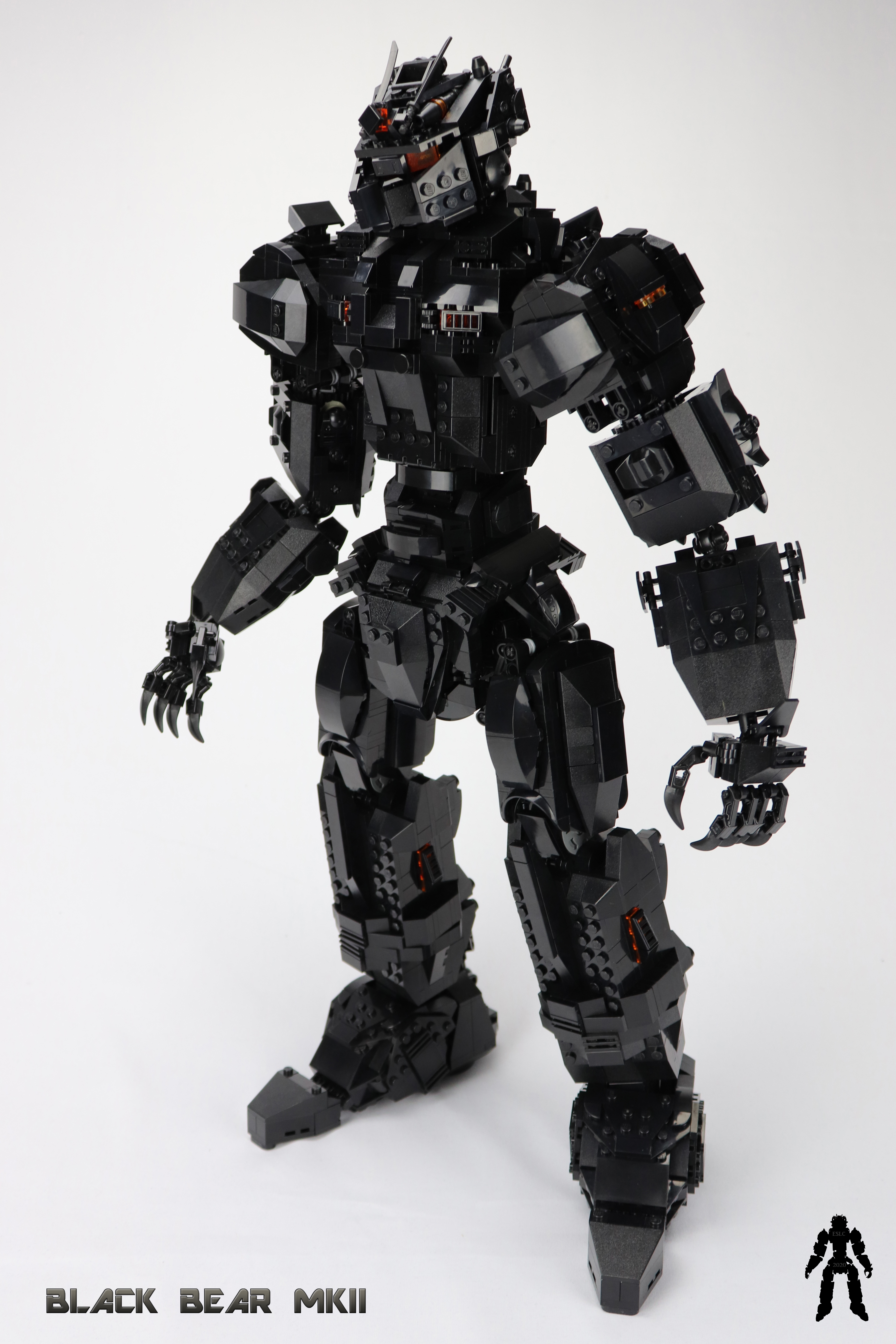 001-black-bear-mecha-mk2.jpg
