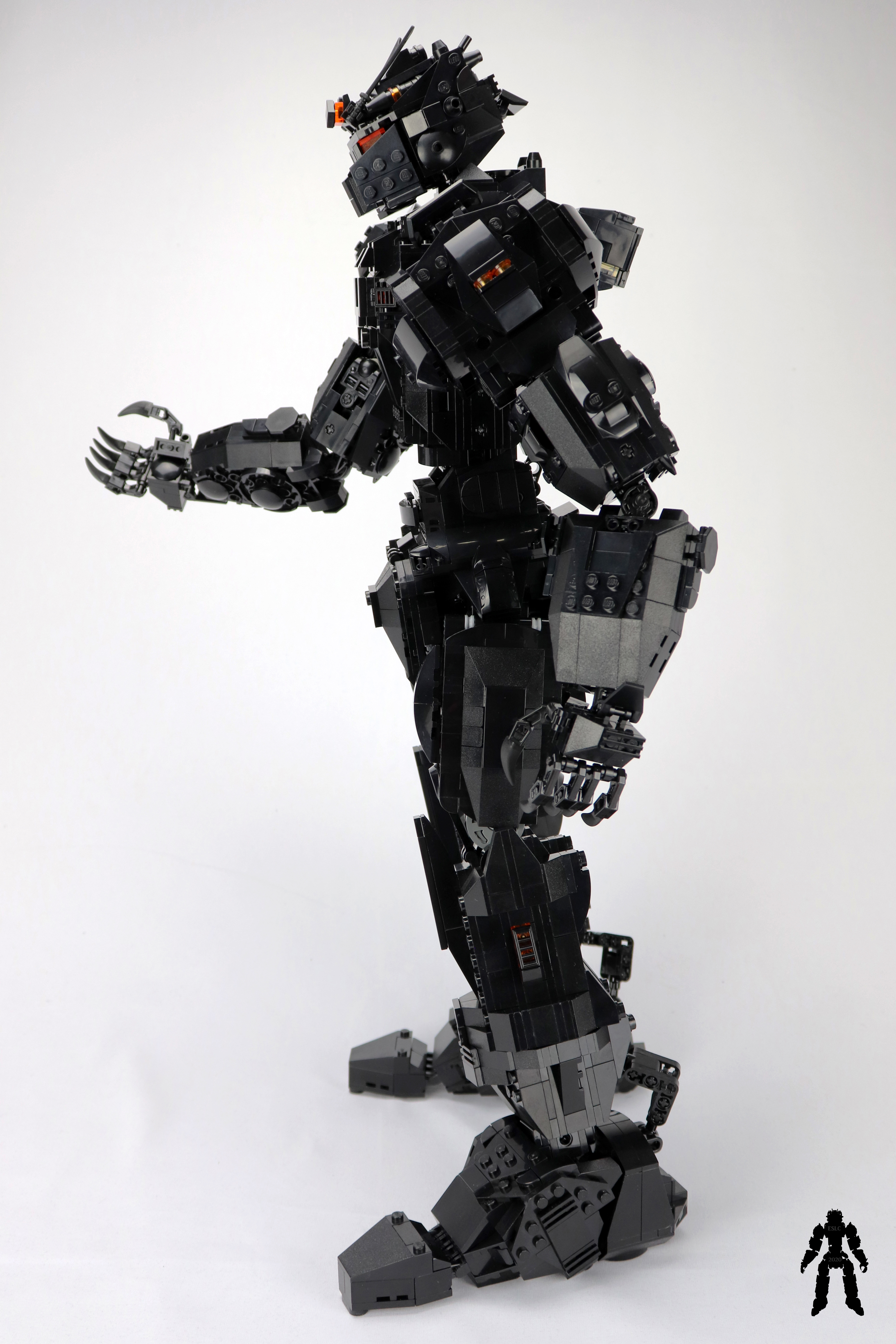 17-black-bear-mecha-mk2.jpg