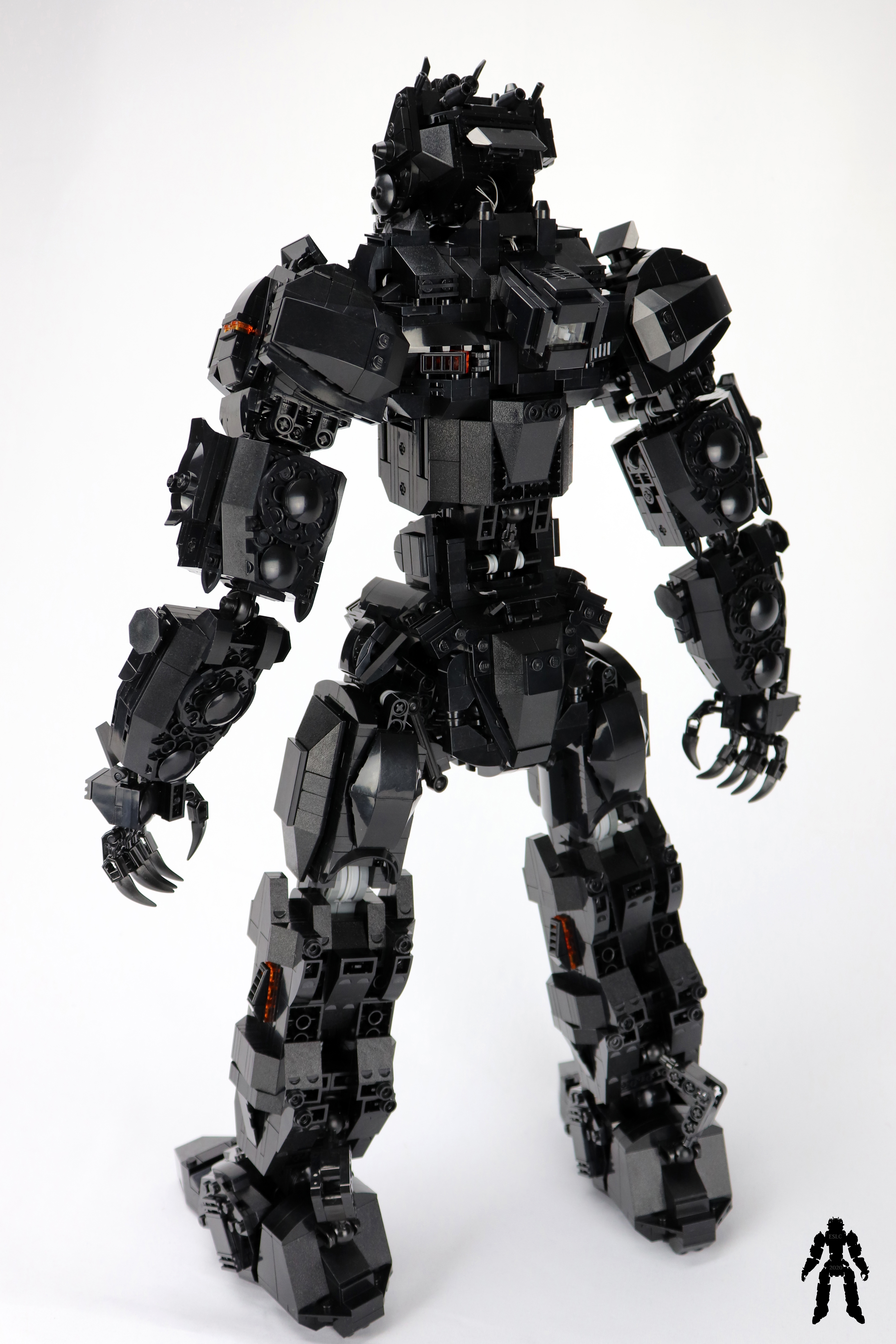 18-black-bear-mecha-mk2.jpg