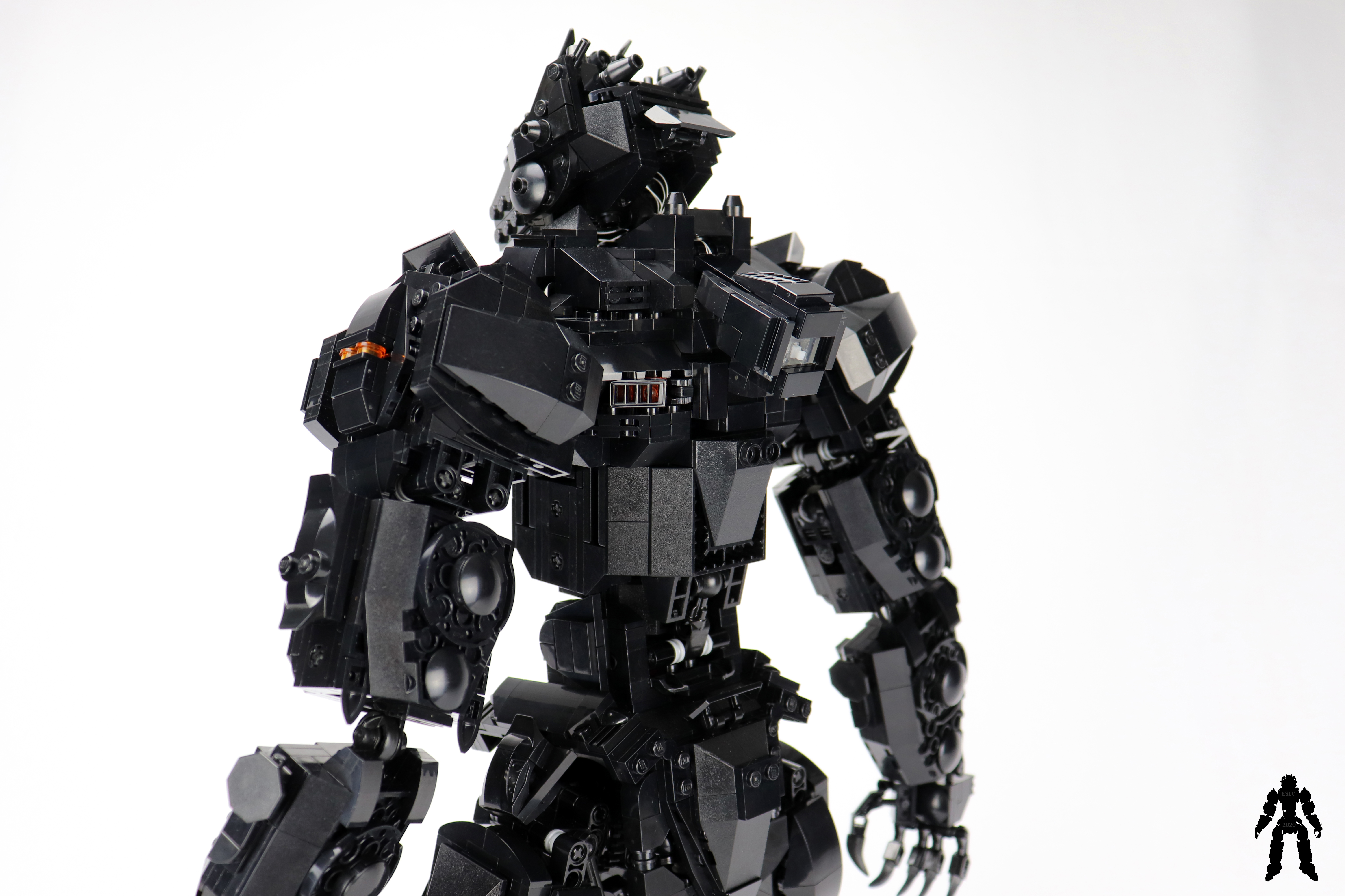 22-black-bear-mecha-mk2.jpg