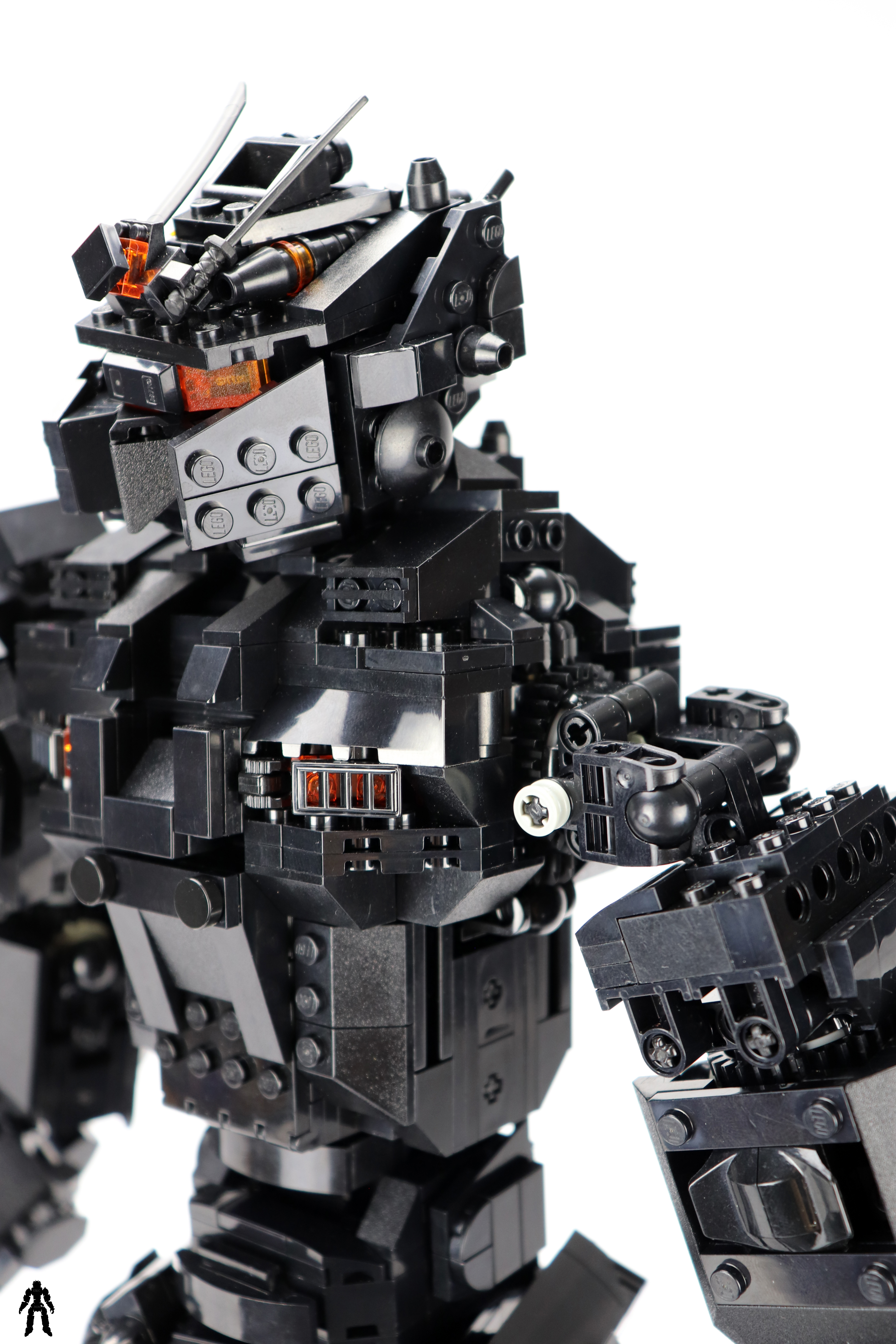 25-black-bear-mecha-mk2.jpg