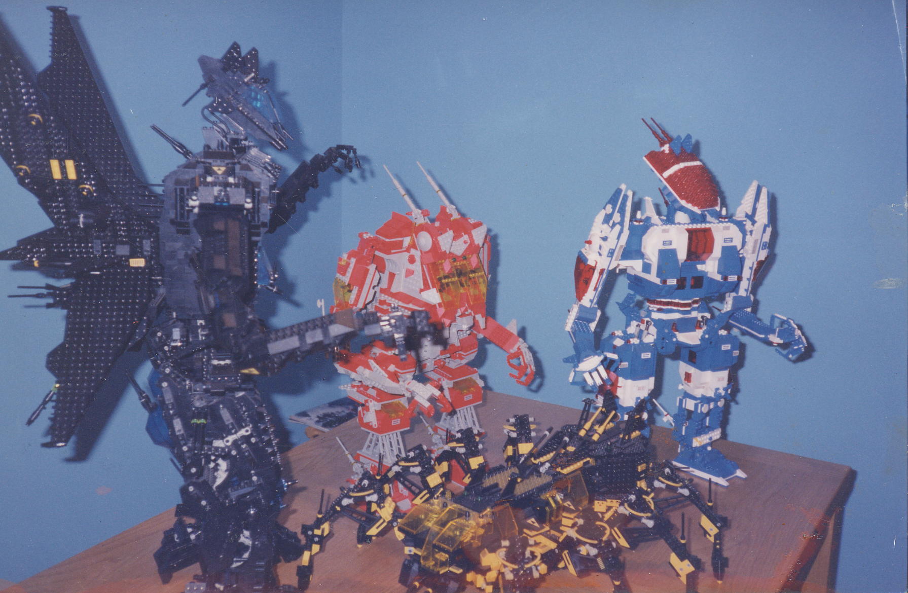 early-mechs-big.jpg
