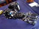 2mech-bot-arm.jpg